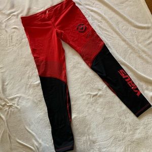 EUC Ladies szMED red & black Virus leggings